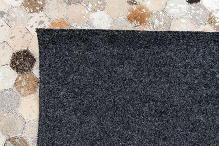 5' 3 x 7' 9 Cowhide Stocks Rug