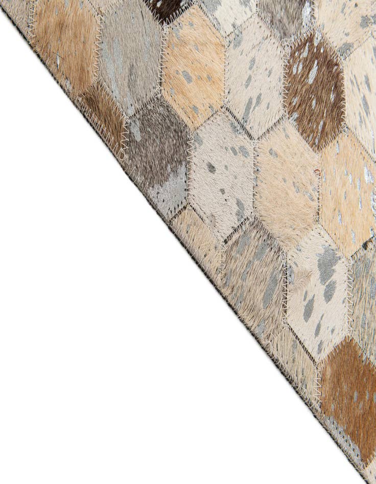 Detail image of 5' 4 x 7' 6 Cowhide Stocks Rug