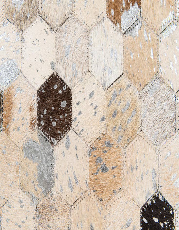Detail image of 5' 4 x 7' 7 Cowhide Stocks Rug