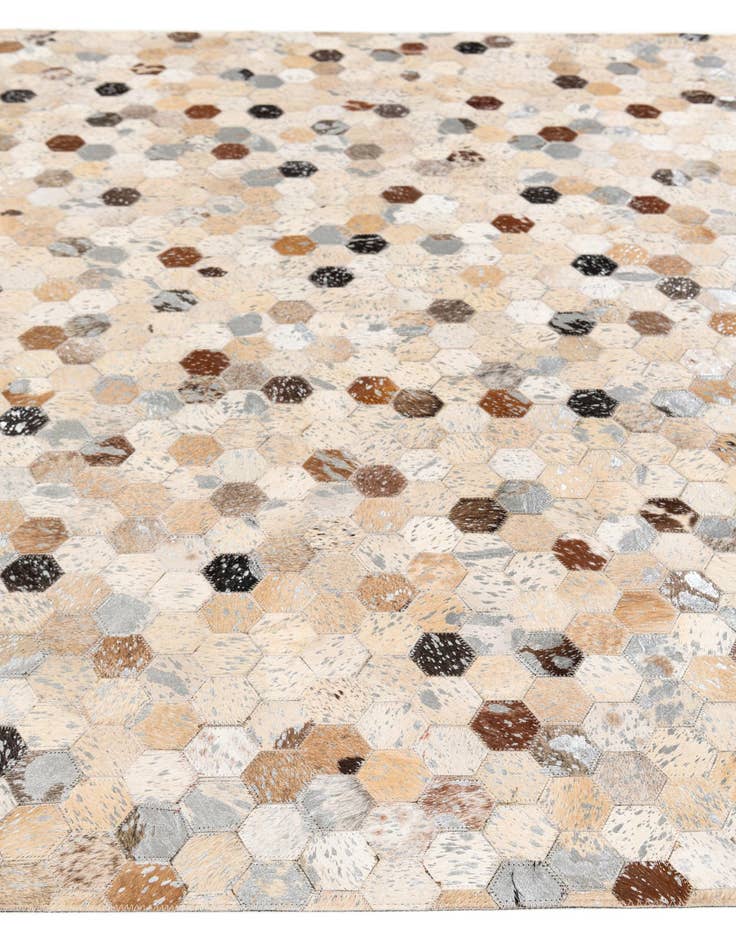 Detail image of 5' 4 x 7' 7 Cowhide Stocks Rug