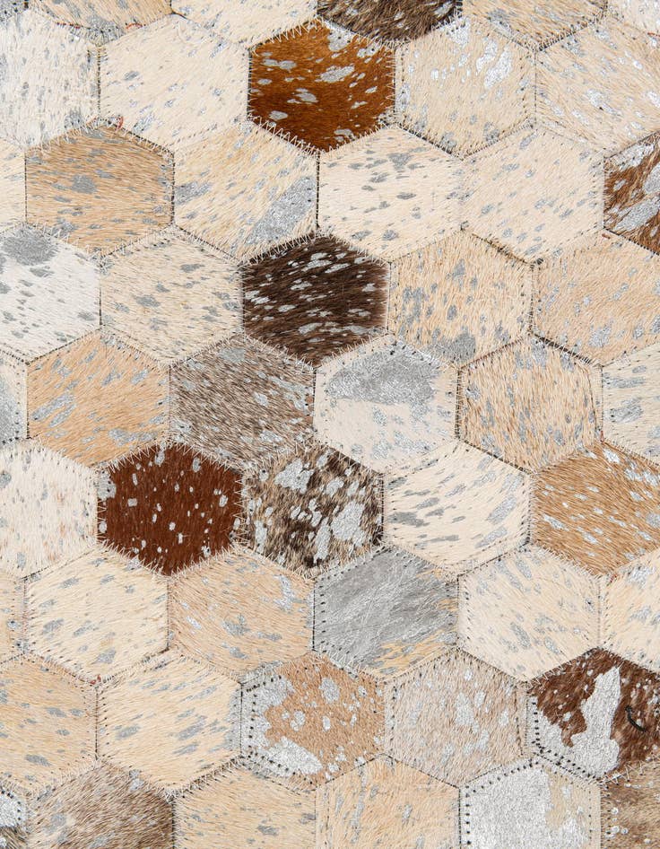 Detail image of 5' 4 x 7' 7 Cowhide Stocks Rug