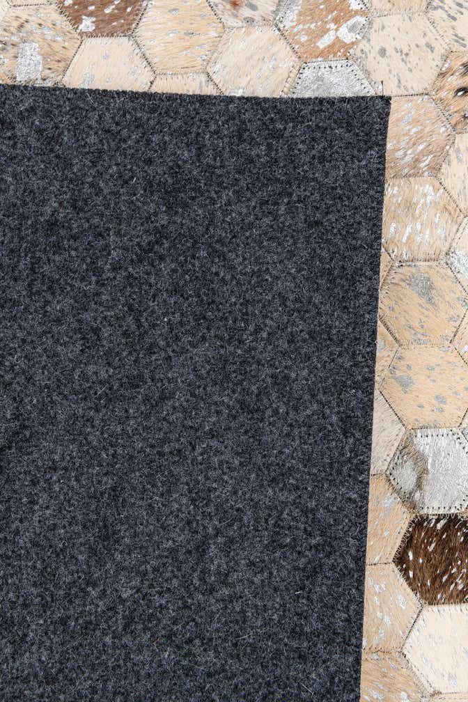 5' 4 x 7' 7 Cowhide Stocks Rug