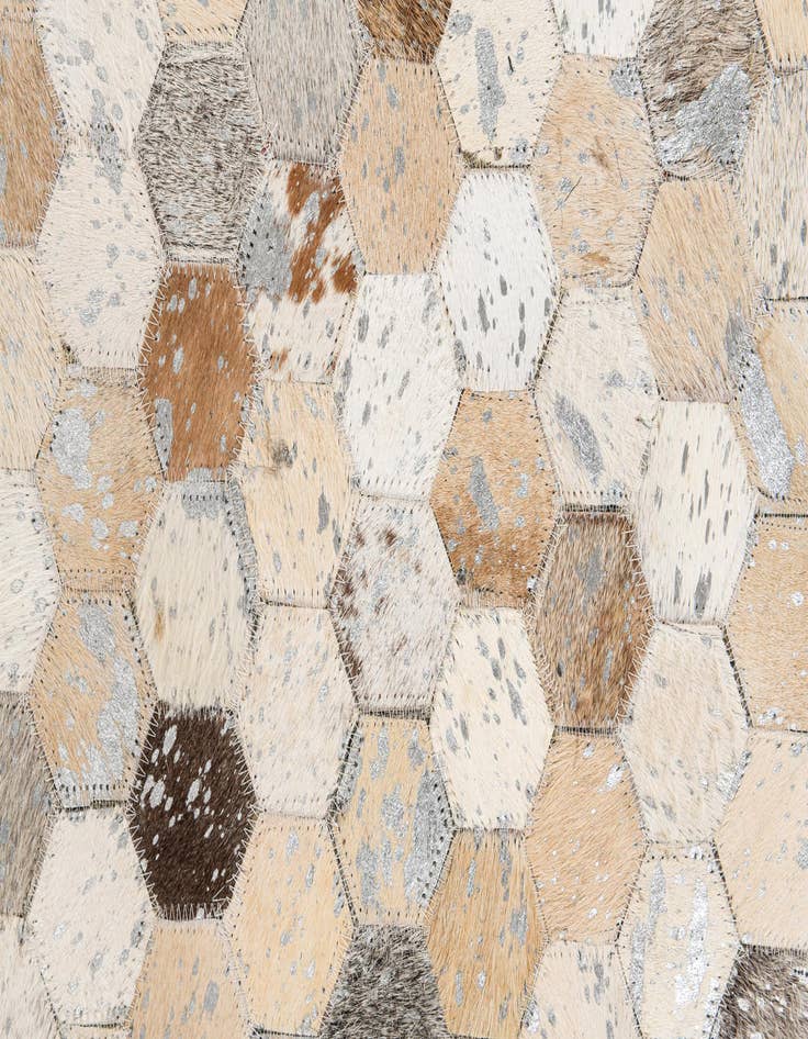 Detail image of 5' 3 x 7' 6 Cowhide Stocks Rug