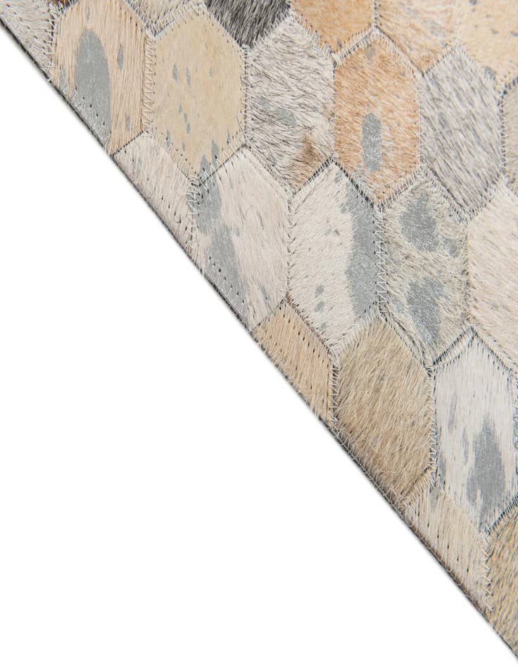 Detail image of 5' 1 x 8' 1 Cowhide Stocks Rug