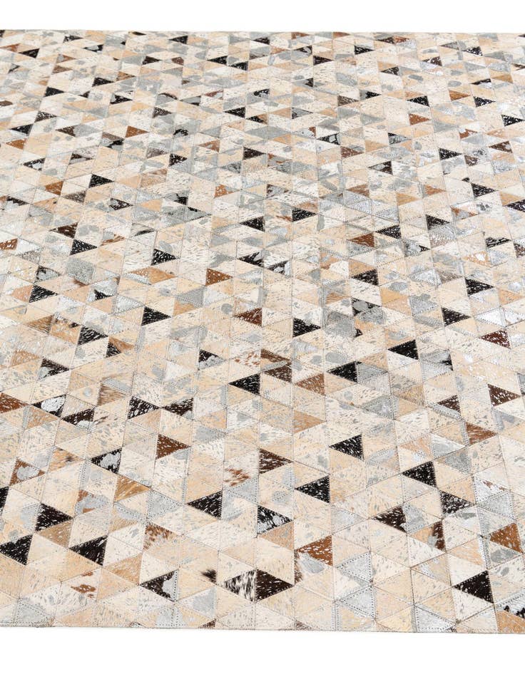 Detail image of 5' 3 x 7' 6 Cowhide Stocks Rug