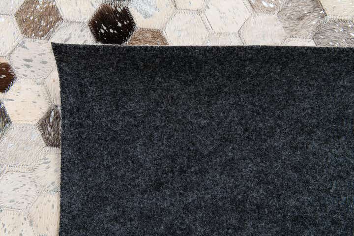 4' 11 x 7' 11 Cowhide Stocks Rug