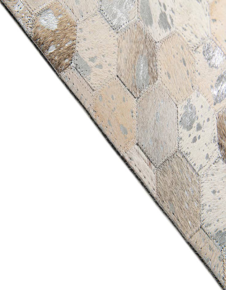 Detail image of 5' 1 x 8' Cowhide Stocks Rug