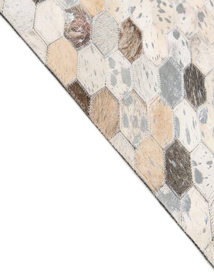 Detail image of 5' 1 x 7' 11 Cowhide Stocks Rug