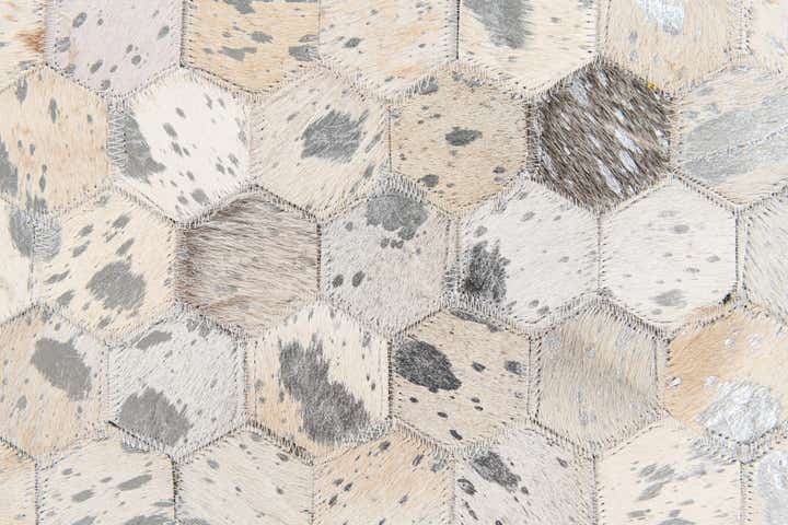 5' 1 x 8' Cowhide Stocks Rug