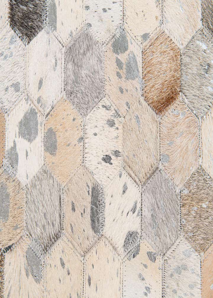 5' x 8' Cowhide Stocks Rug