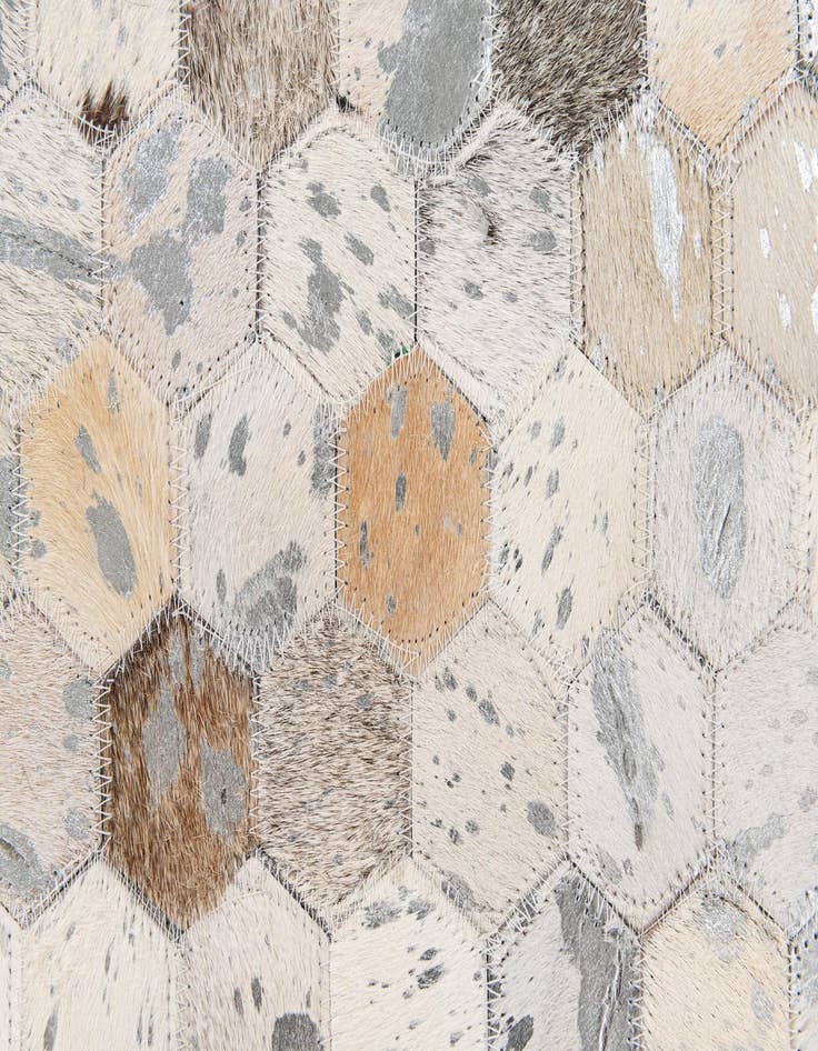 Detail image of 5' x 8' Cowhide Stocks Rug