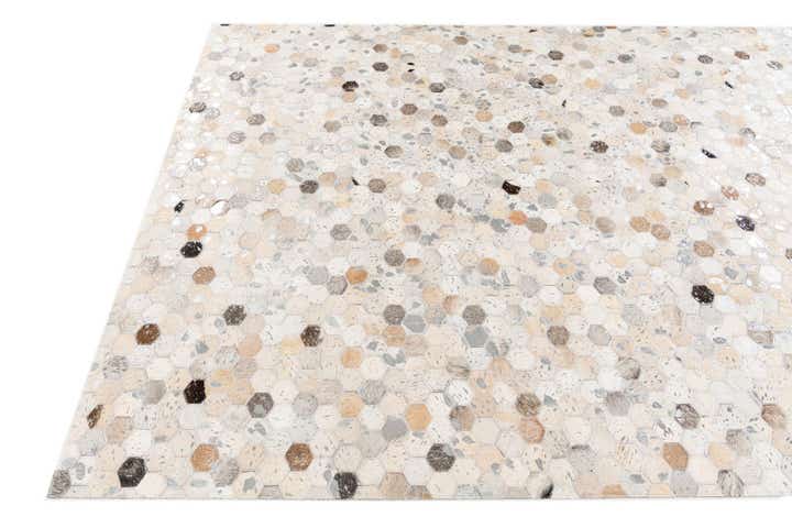 5' x 8' Cowhide Stocks Rug