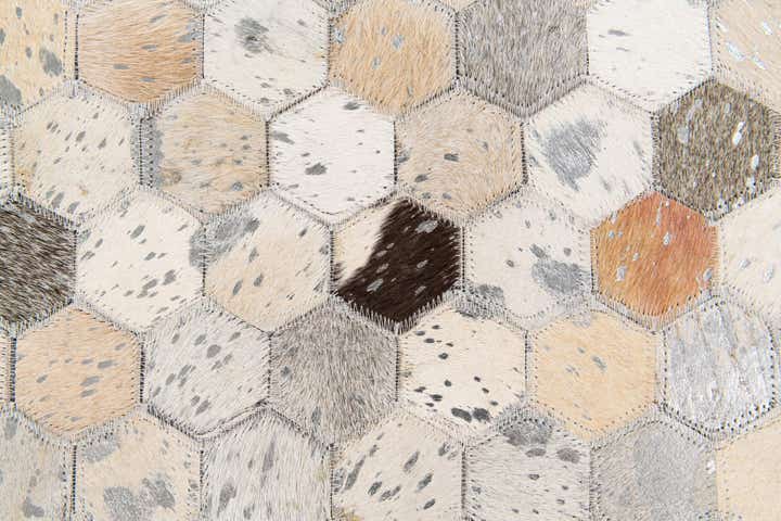 5' x 8' Cowhide Stocks Rug