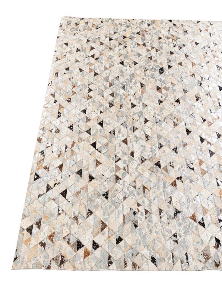 Detail image of 5' 4 x 7' 5 Cowhide Stocks Rug