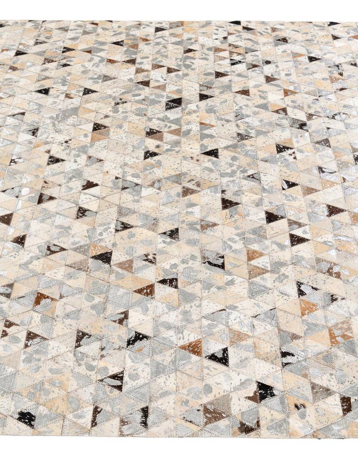 Detail image of 5' 4 x 7' 5 Cowhide Stocks Rug