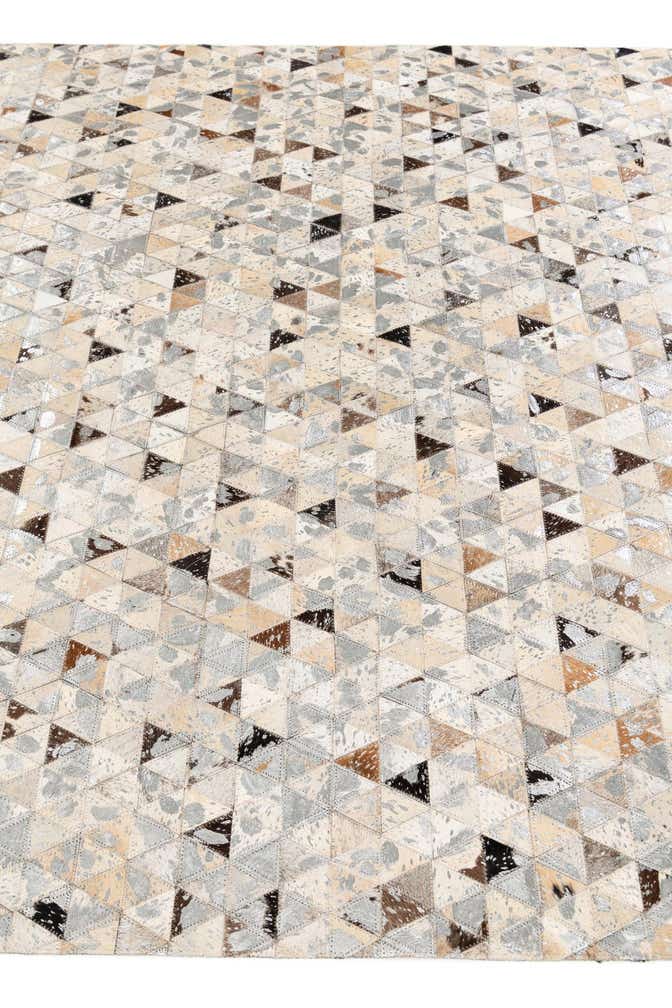 5' 4 x 7' 5 Cowhide Stocks Rug