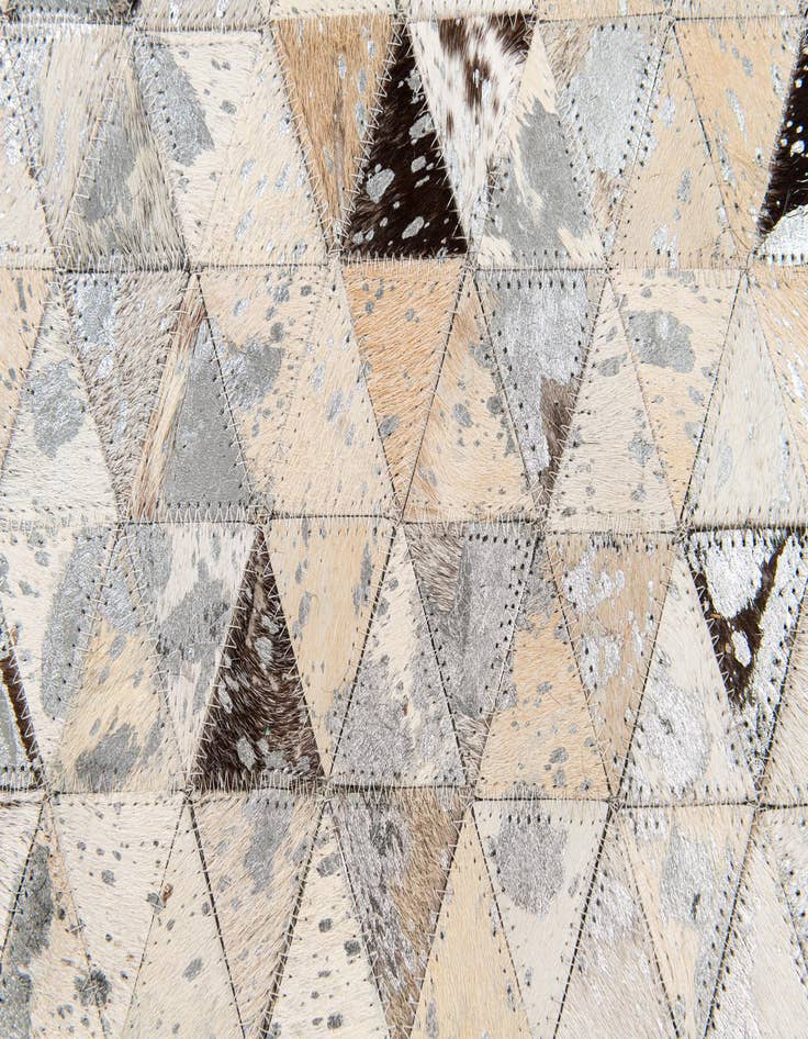 Detail image of 5' 4 x 7' 5 Cowhide Stocks Rug