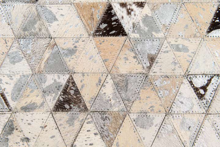 5' 4 x 7' 5 Cowhide Stocks Rug