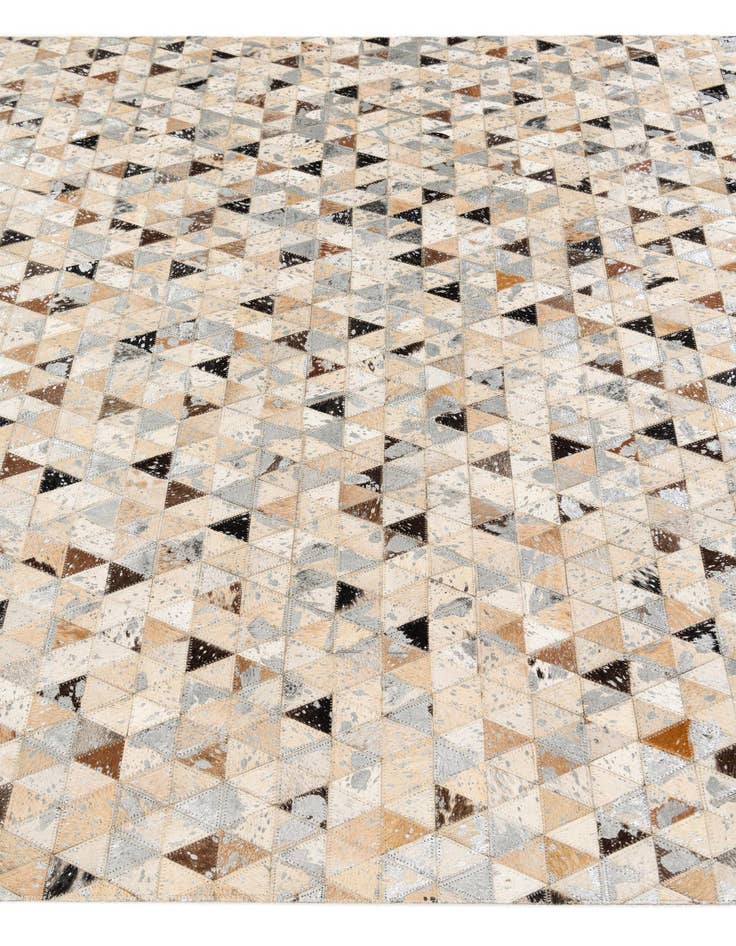 Detail image of 5' 4 x 7' 6 Cowhide Stocks Rug