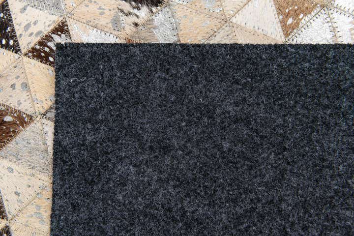 5' 4 x 7' 6 Cowhide Stocks Rug