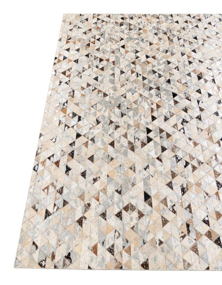 Detail image of 5' 3 x 7' 5 Cowhide Stocks Rug