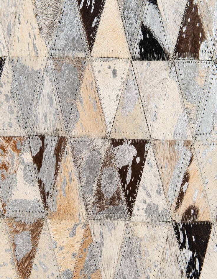 Detail image of 5' 3 x 7' 5 Cowhide Stocks Rug