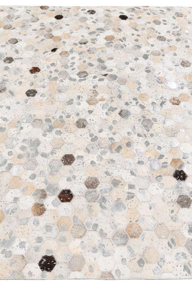 5' x 8' Cowhide Stocks Rug