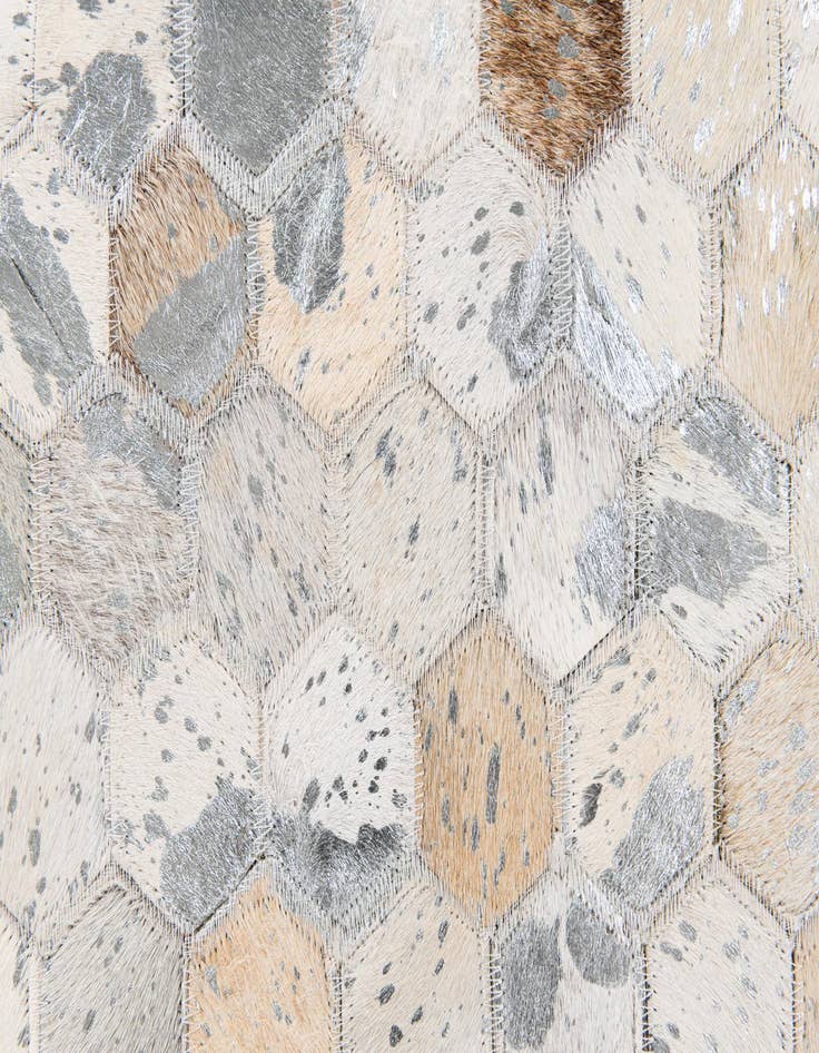 Detail image of 5' x 8' Cowhide Stocks Rug