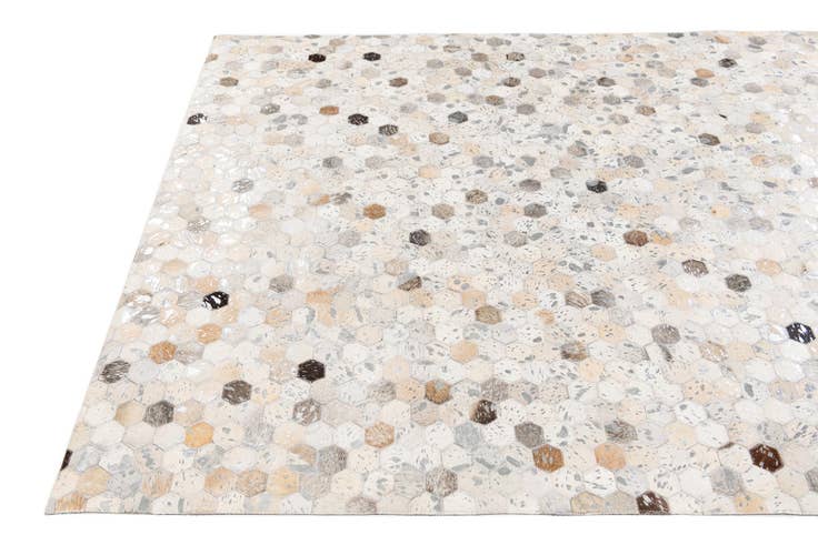Detail image of 5' 1 x 8' Cowhide Stocks Rug