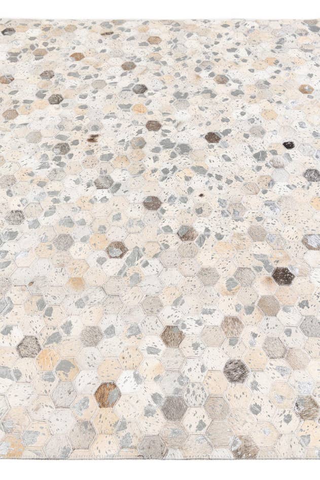 Detail image of 5' 1 x 8' 1 Cowhide Stocks Rug