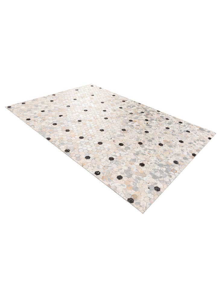 Detail image of 5' 5 x 7' 9 Cowhide Stocks Rug