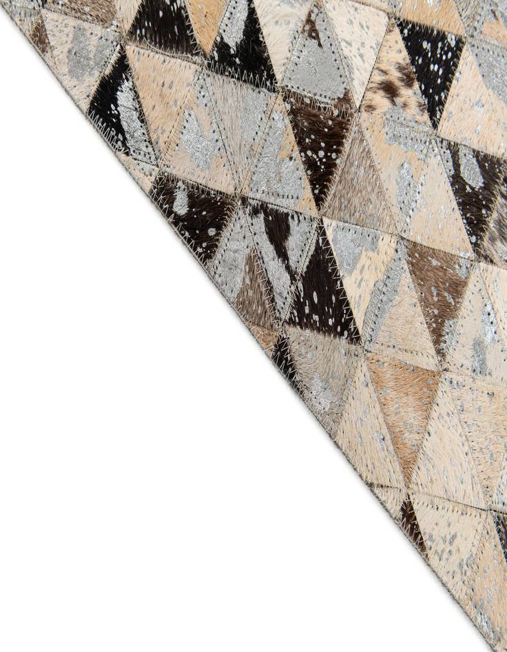 Detail image of 5' 3 x 7' 6 Cowhide Stocks Rug