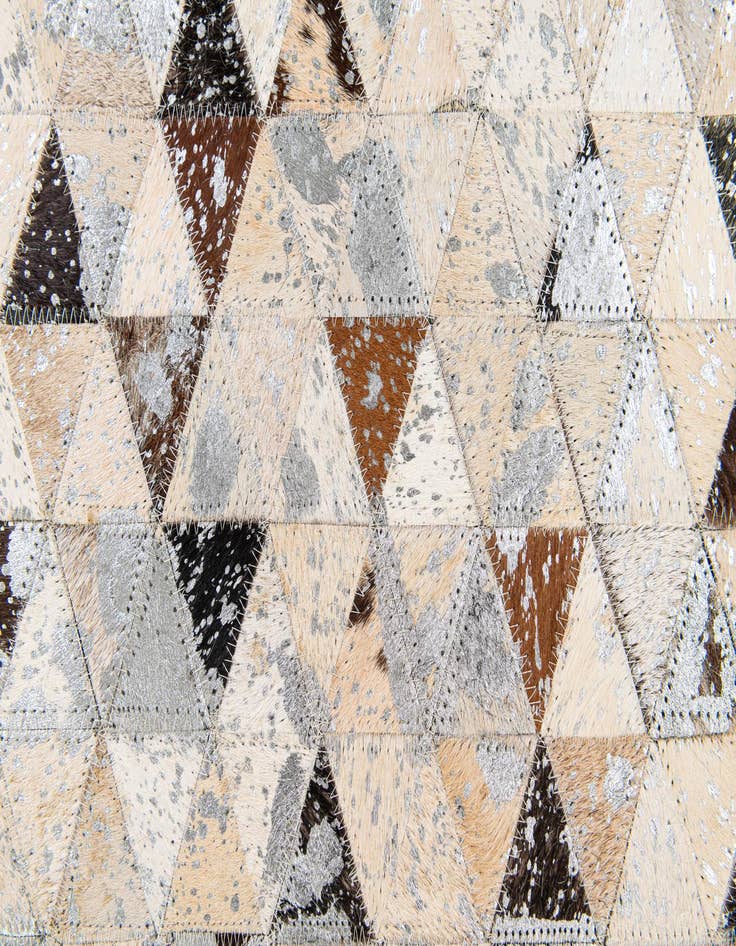 Detail image of 5' 3 x 7' 6 Cowhide Stocks Rug