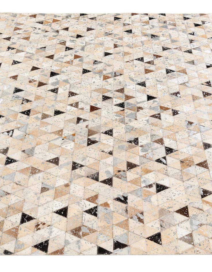 Detail image of 5' 2 x 7' 7 Cowhide Stocks Rug