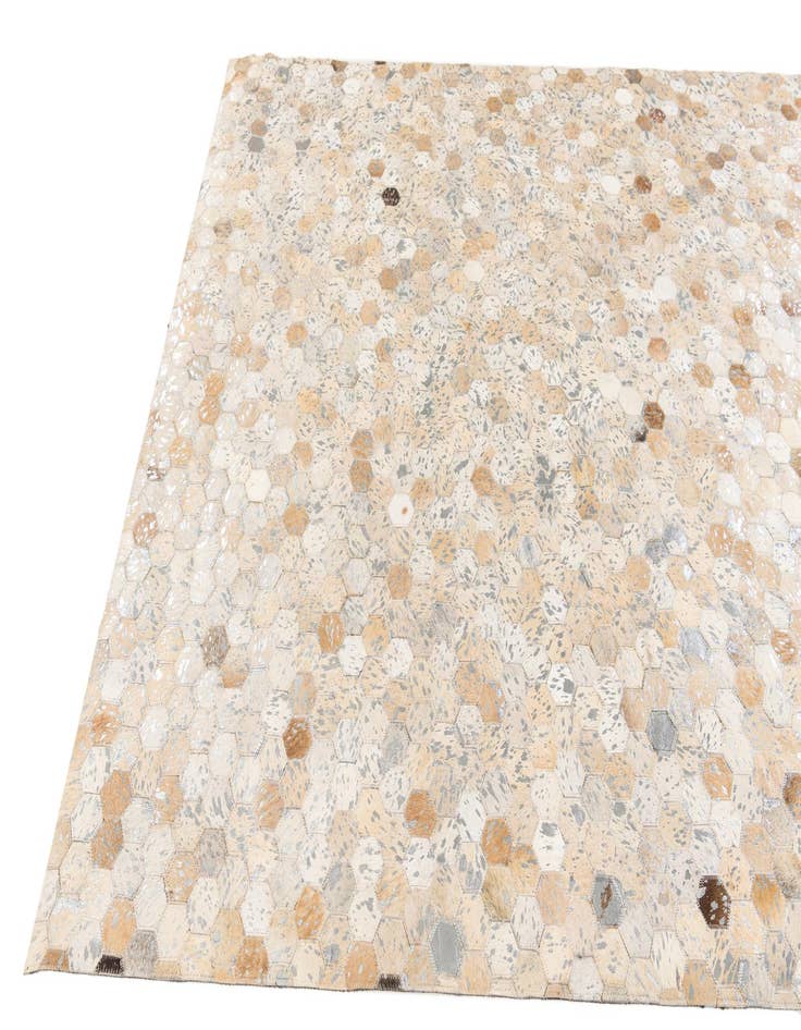 Detail image of 5' 4 x 7' 9 Cowhide Stocks Rug