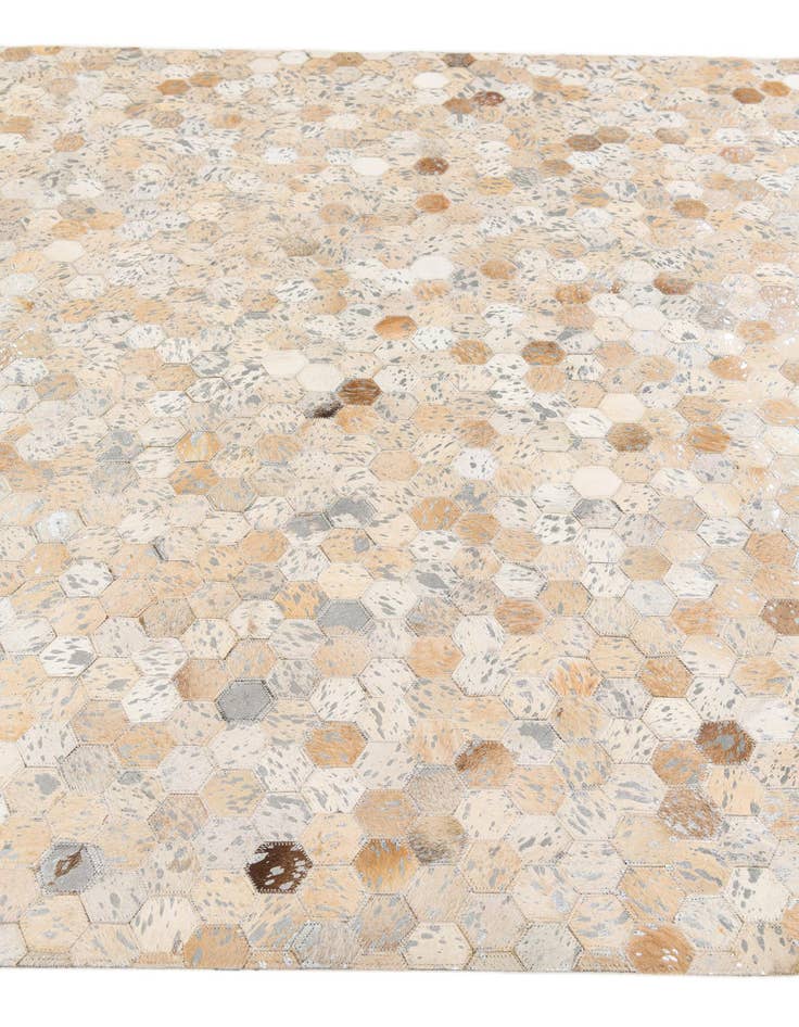 Detail image of 5' 4 x 7' 9 Cowhide Stocks Rug