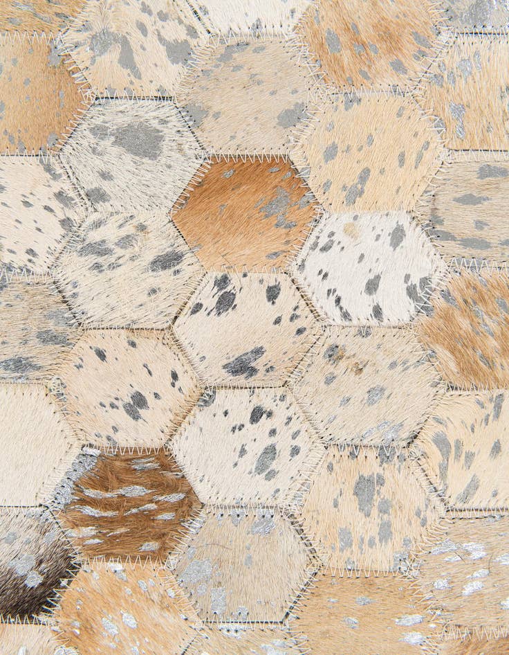 Detail image of 5' 4 x 7' 9 Cowhide Stocks Rug