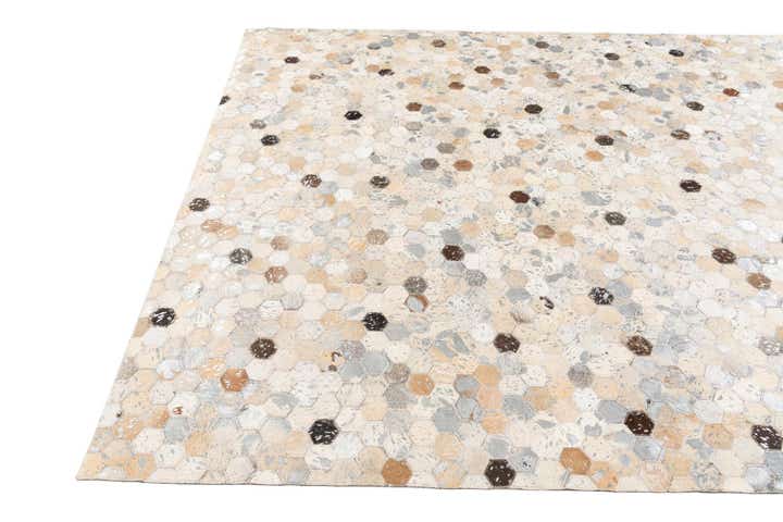 5' 6 x 7' 8 Cowhide Stocks Rug