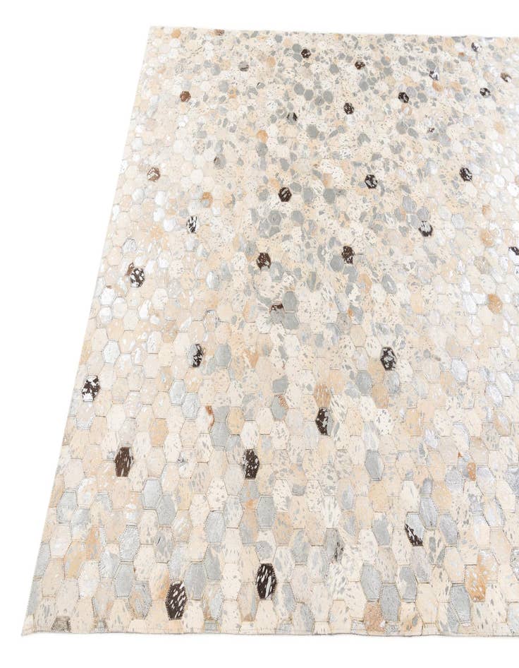 Detail image of 5' 3 x 7' 8 Cowhide Stocks Rug