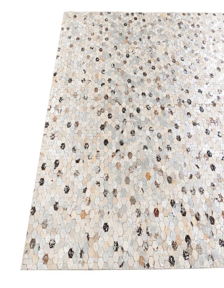 Detail image of 5' 3 x 7' 9 Cowhide Stocks Rug
