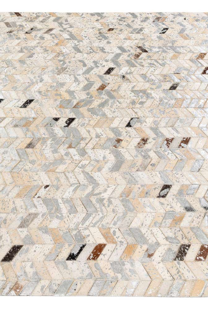 5' 3 x 7' 3 Cowhide Stocks Rug