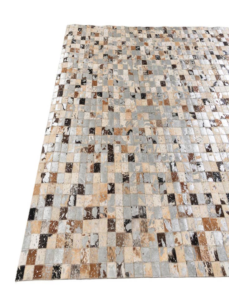 Detail image of 5' 3 x 7' 3 Cowhide Stocks Rug