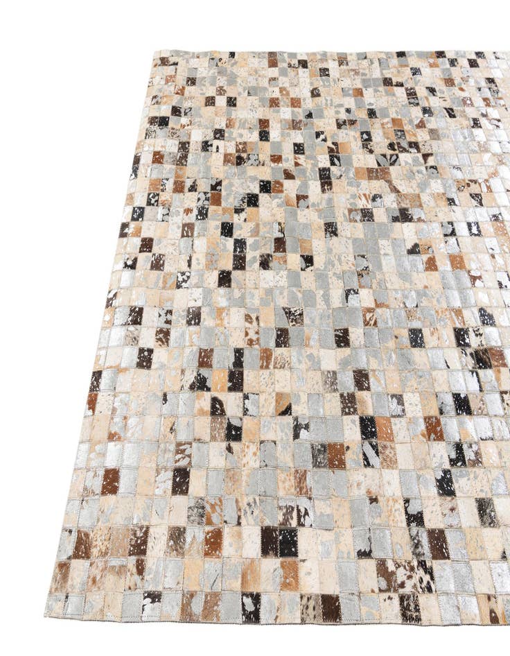 Detail image of 5' 2 x 7' 3 Cowhide Stocks Rug