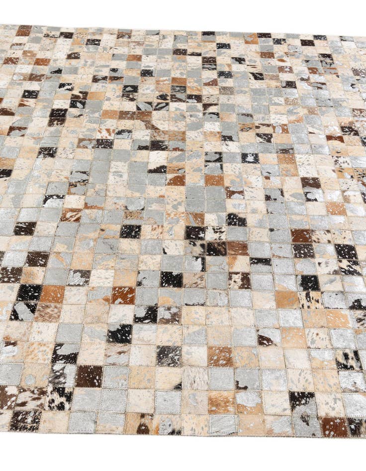 Detail image of 5' 2 x 7' 3 Cowhide Stocks Rug