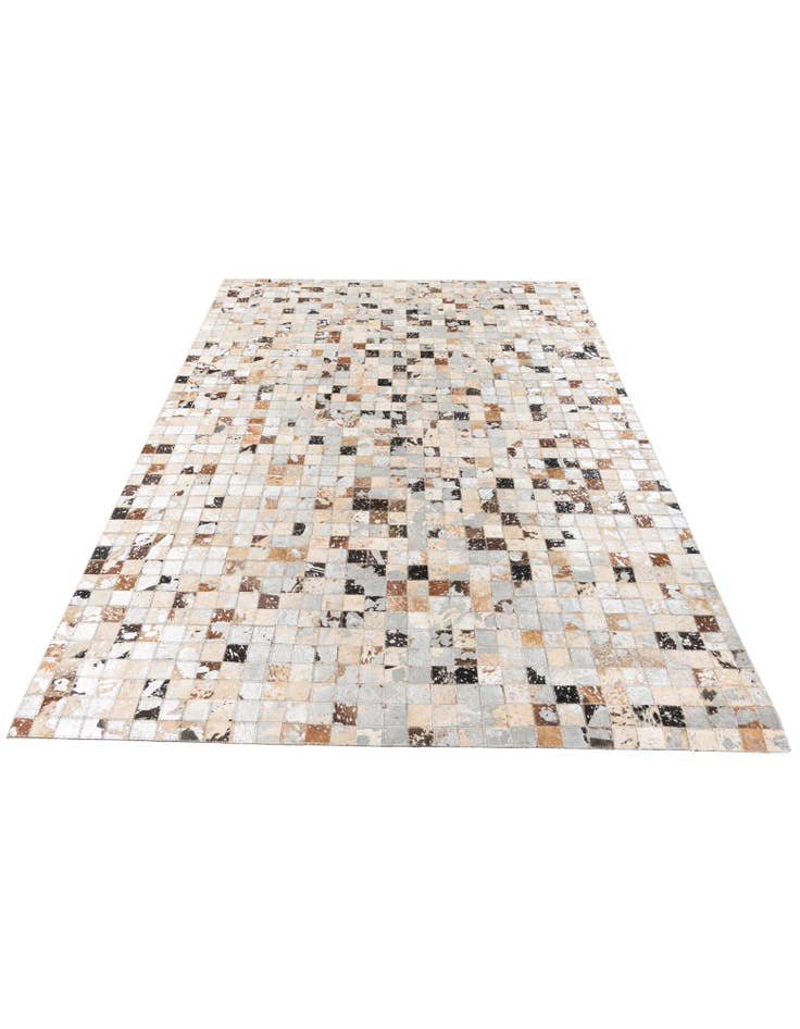 Detail image of 5' x 7' 3 Cowhide Stocks Rug