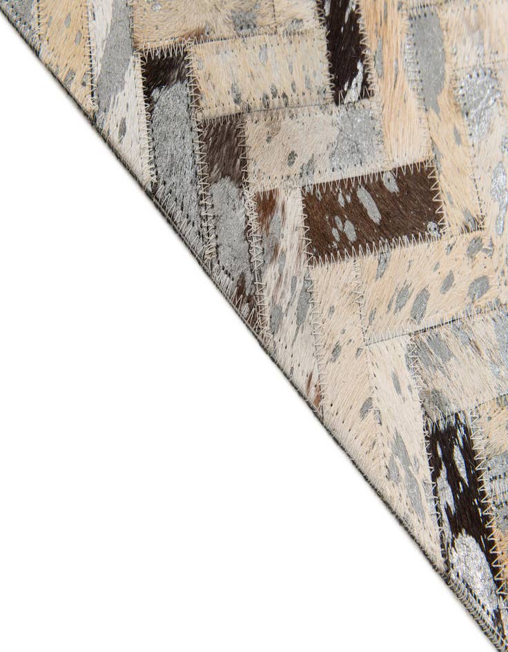 Detail image of 5' 4 x 7' 6 Cowhide Stocks Rug