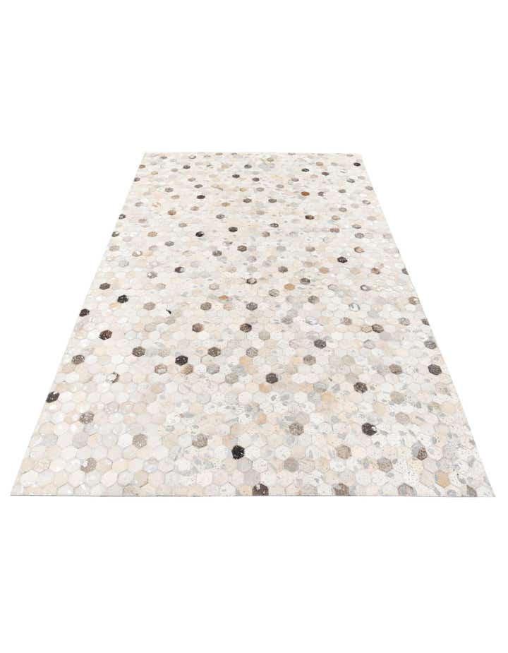 5' x 8' Cowhide Stocks Rug