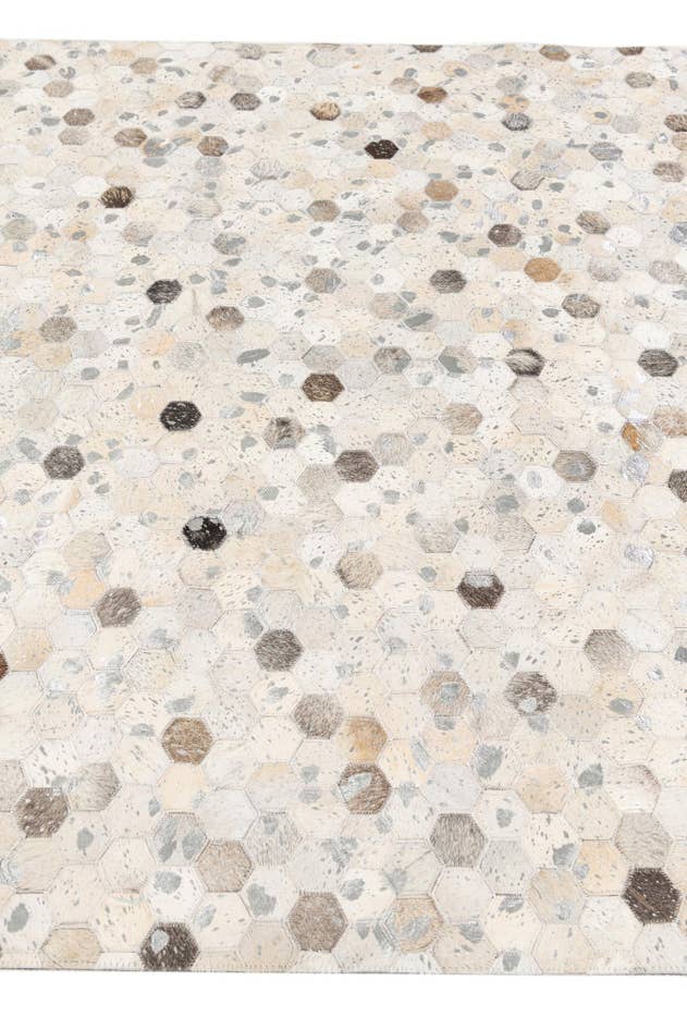 Detail image of 5' x 8' Cowhide Stocks Rug
