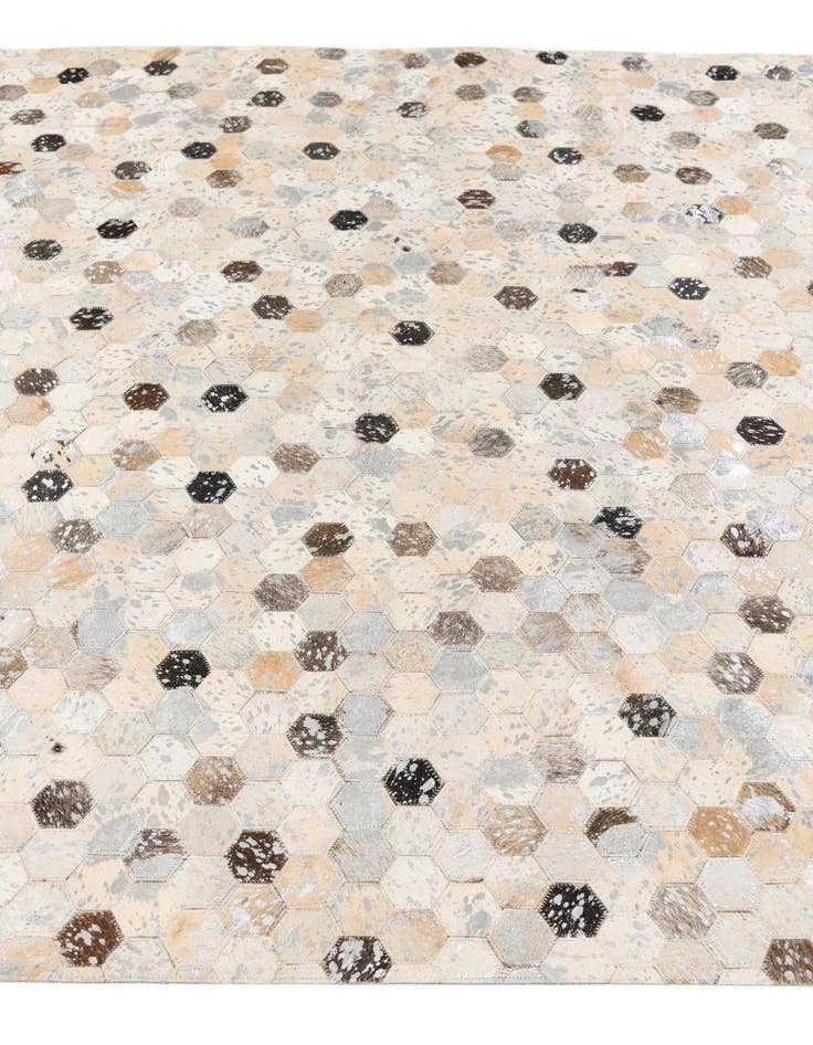 Detail image of 5' 3 x 7' 7 Cowhide Stocks Rug