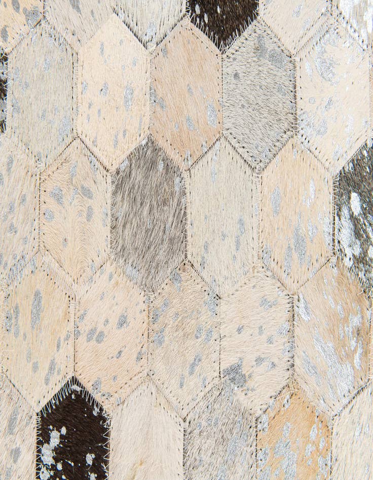 Detail image of 5' 3 x 7' 7 Cowhide Stocks Rug